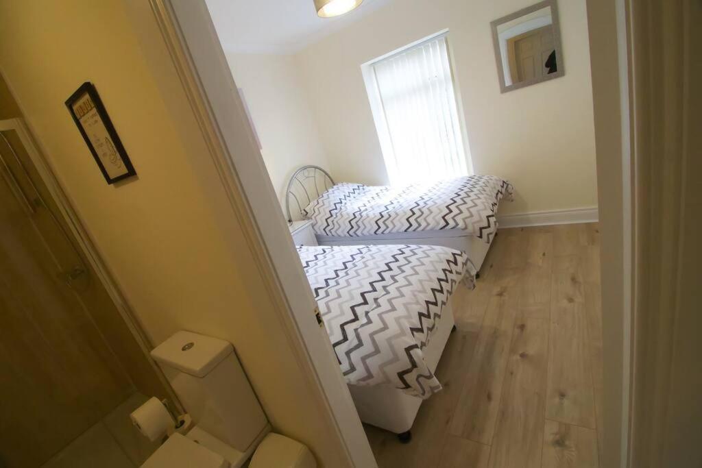 Apartment Newly Refurbished Village Flat